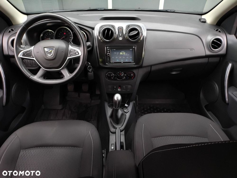 Dacia Sandero - 28