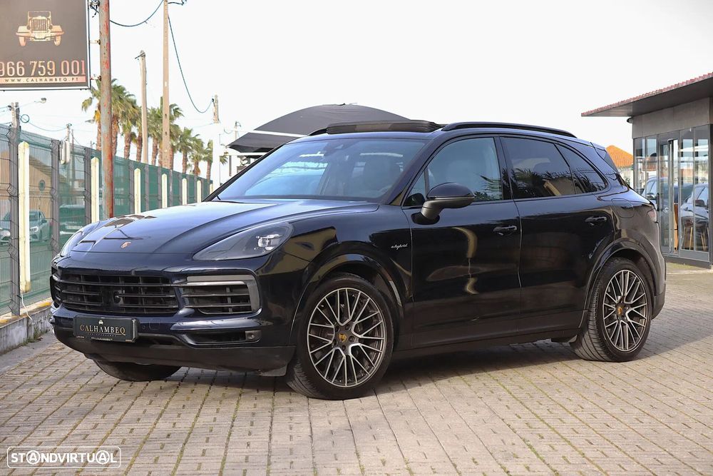 Porsche Cayenne E-Hybrid - 2