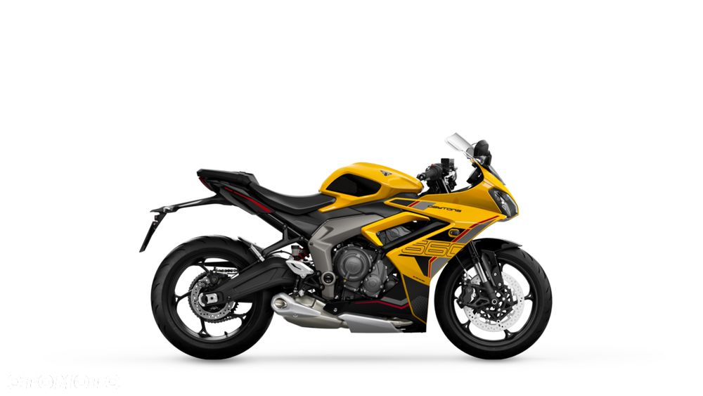 Triumph Daytona - 16