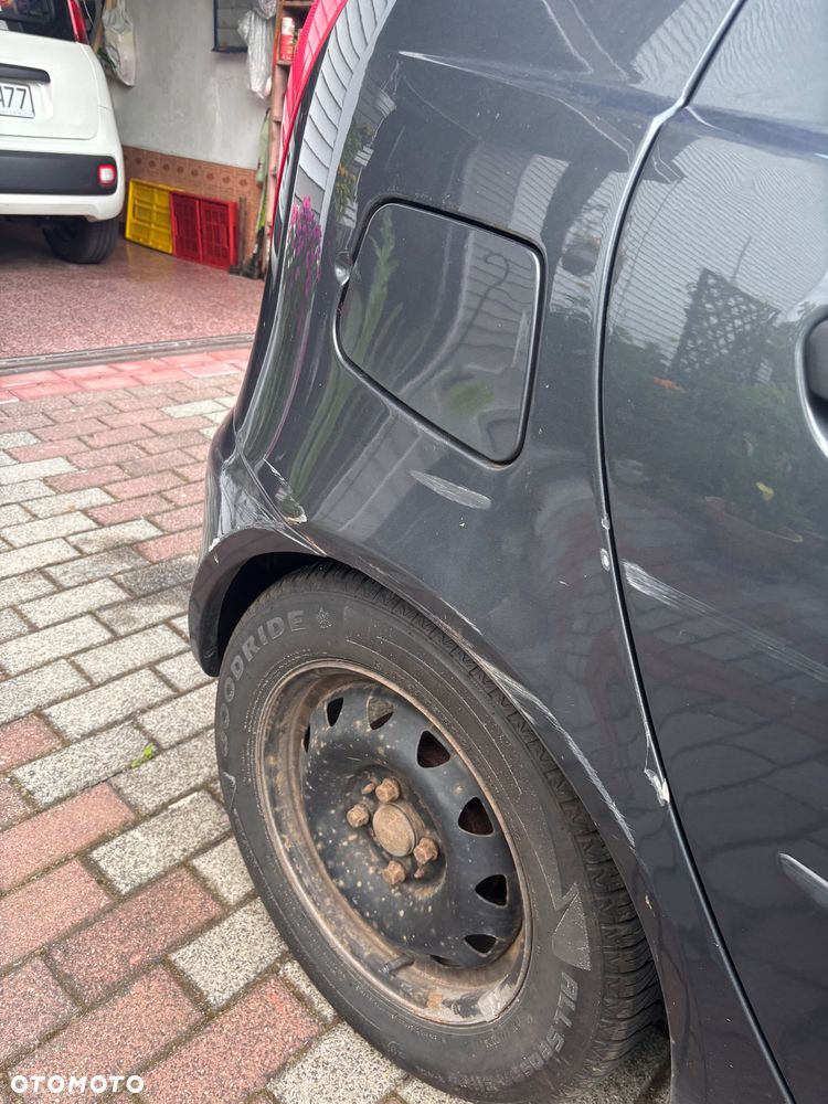 Fiat Punto 1.2 8V - 9