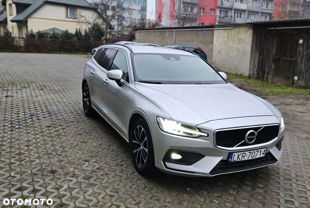 Volvo V60 D4 Momentum Pro - 4