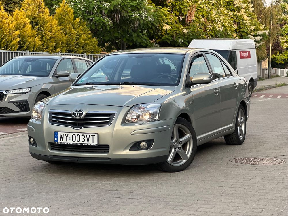 Toyota Avensis 2.2 D-4D Prestige - 3