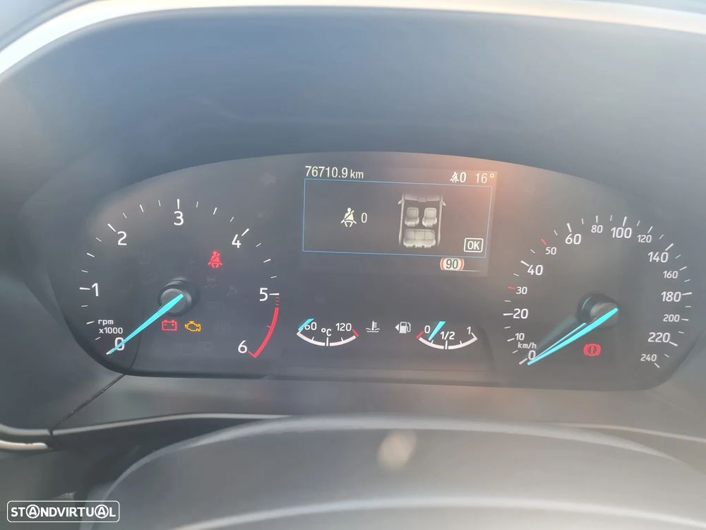 Ford Focus 1.5 TDCi EcoBlue Business - 17
