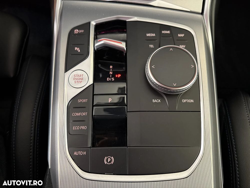 BMW 3 Series 2023 — imagine 16