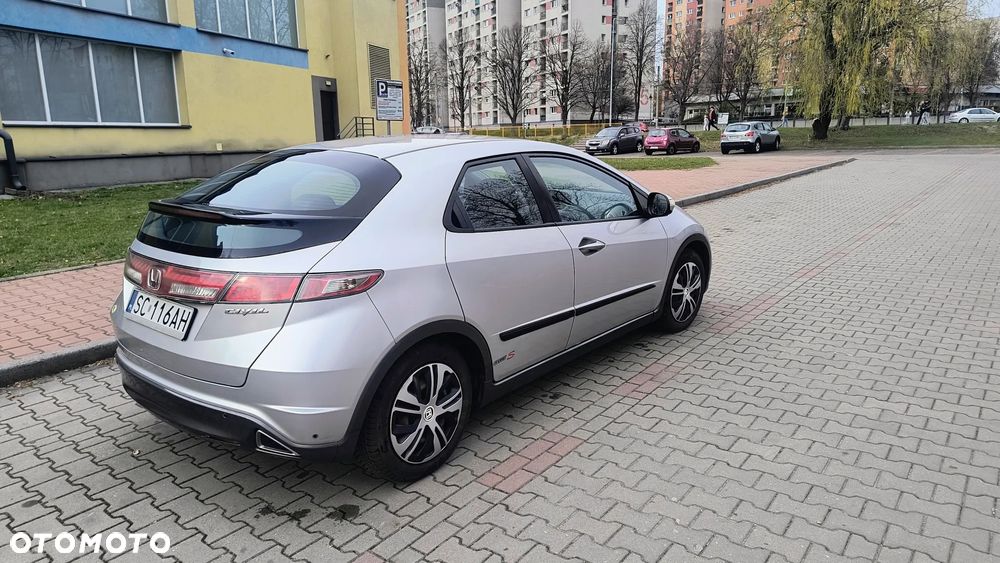 Honda Civic 1.4 Base / S - 9