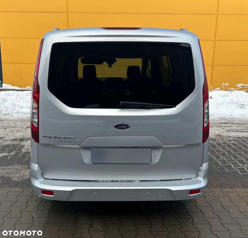 Ford Tourneo Connect Grand - 4