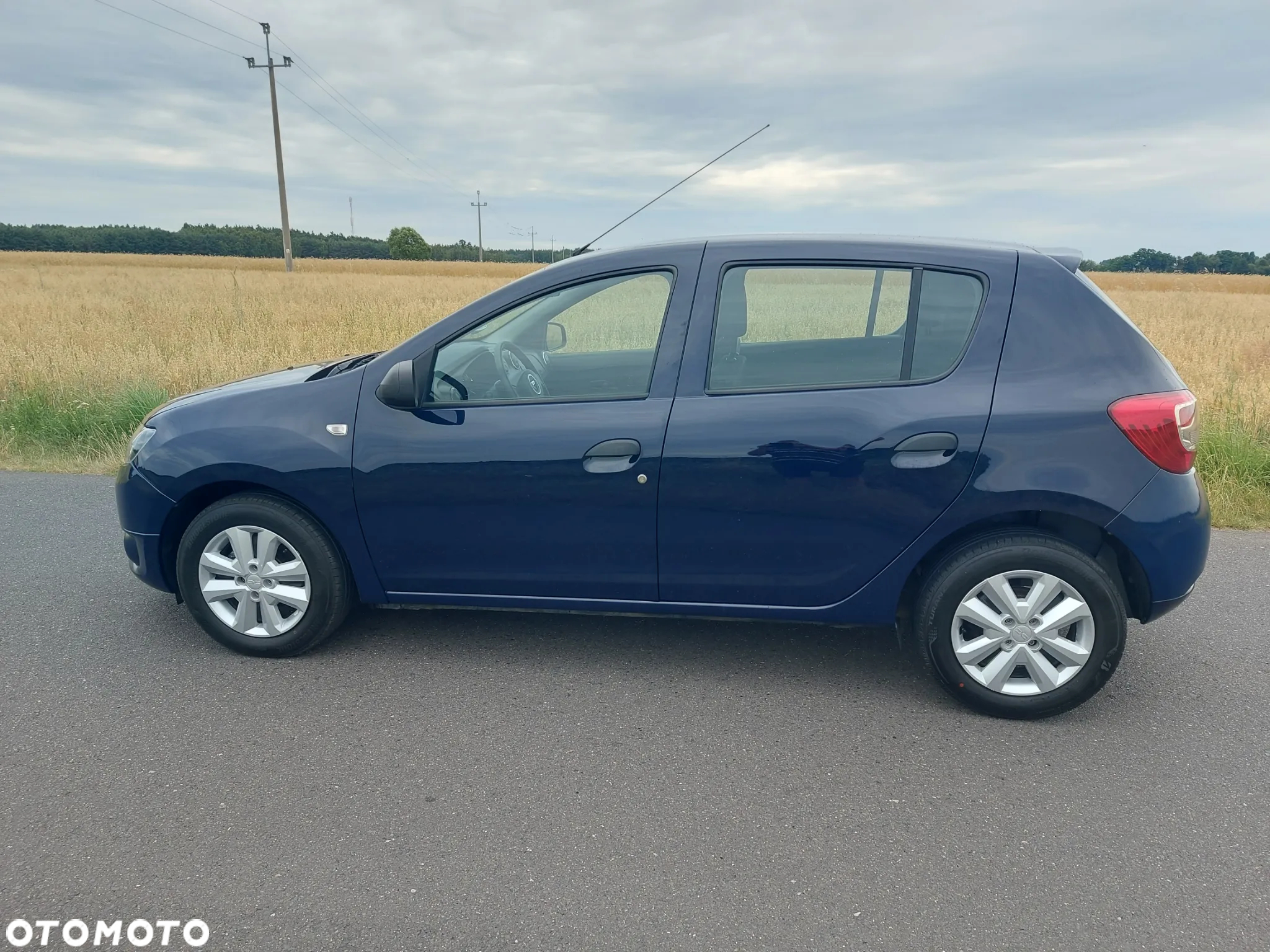 Dacia Sandero 1.2 16V 75 Celebration - 7