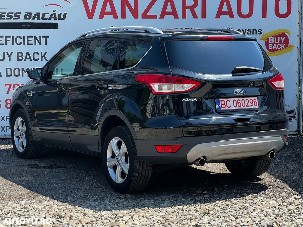 Ford Kuga - 3