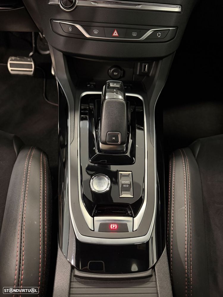 Peugeot 308 BlueHDi FAP 130 EAT8 Stop & Start GT - 26
