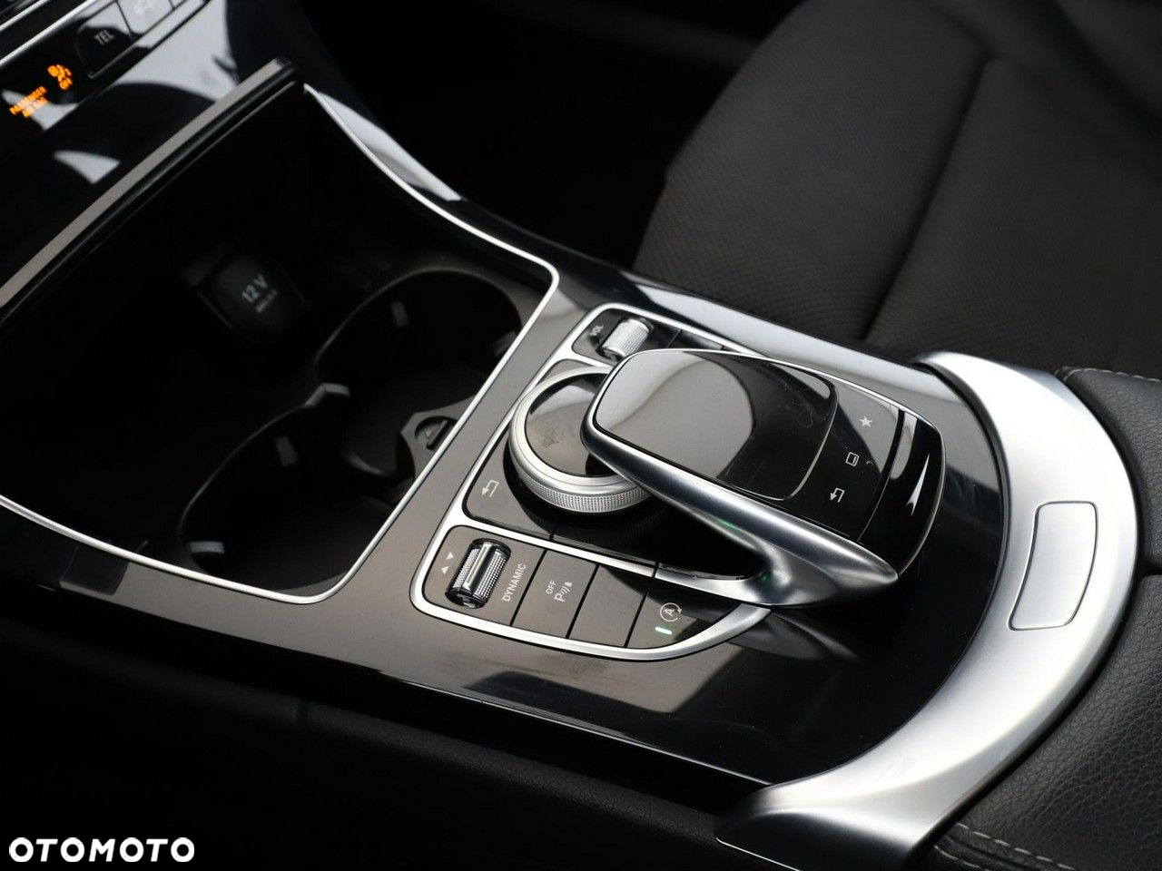 Mercedes-Benz Klasa C 180 T 7G-TRONIC Avantgarde - 27