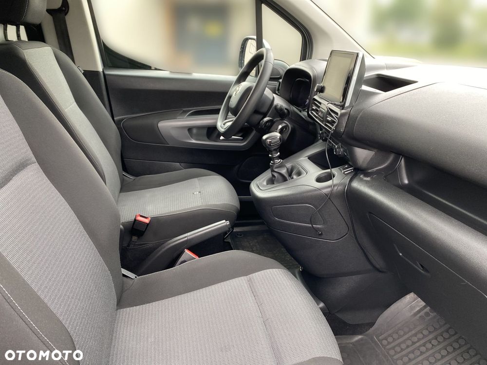 Toyota Proace City Verso 1.5 D-4D Business - 12