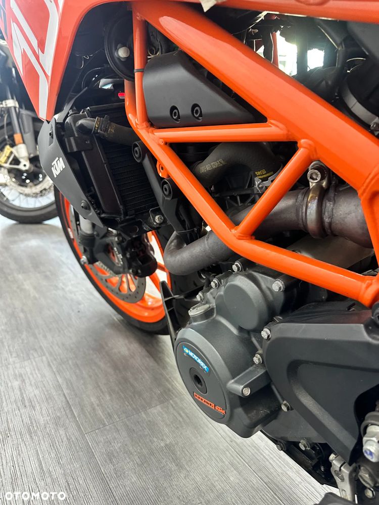KTM Duke - 10