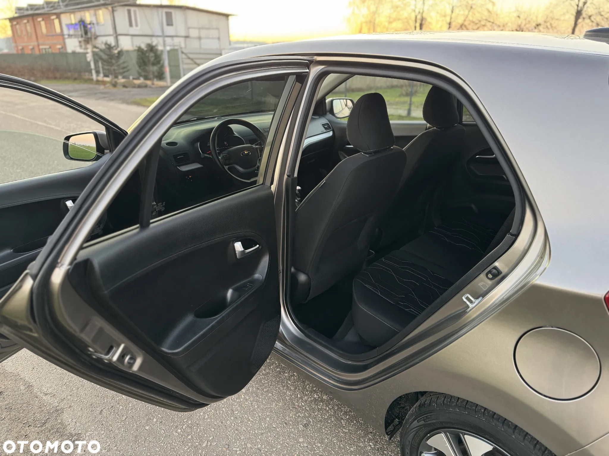 Kia Picanto 1.0 Business Line - 26