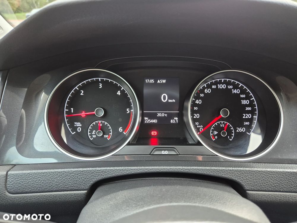 Volkswagen Golf - 16