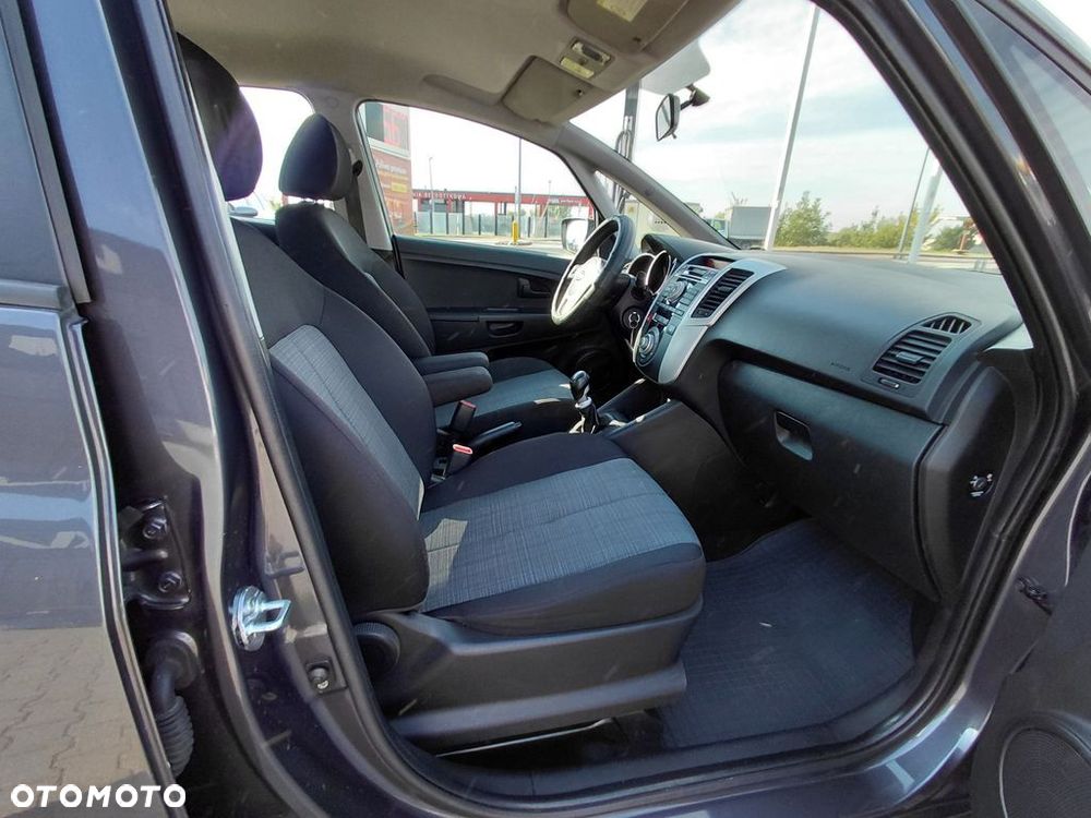 Kia Venga 1.4 M - 22