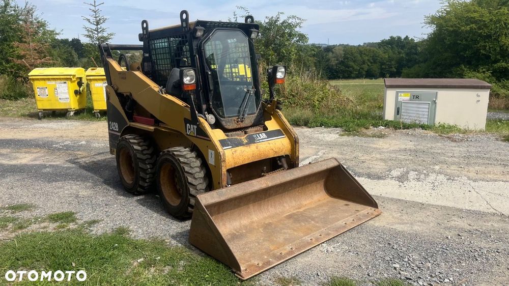 Caterpillar 242 B 4X4 - 3