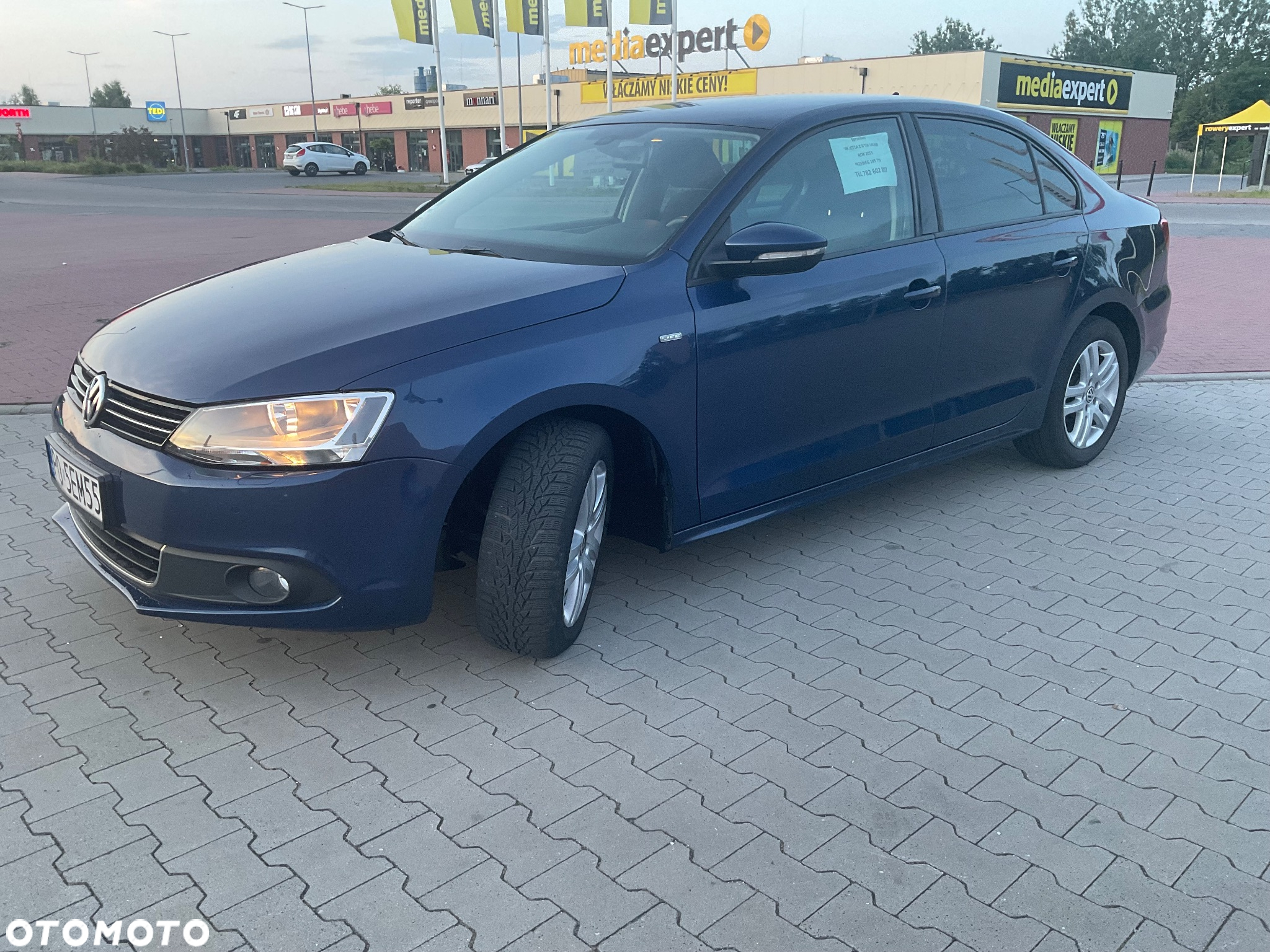 Volkswagen Jetta 2.0 TDI Life - 18