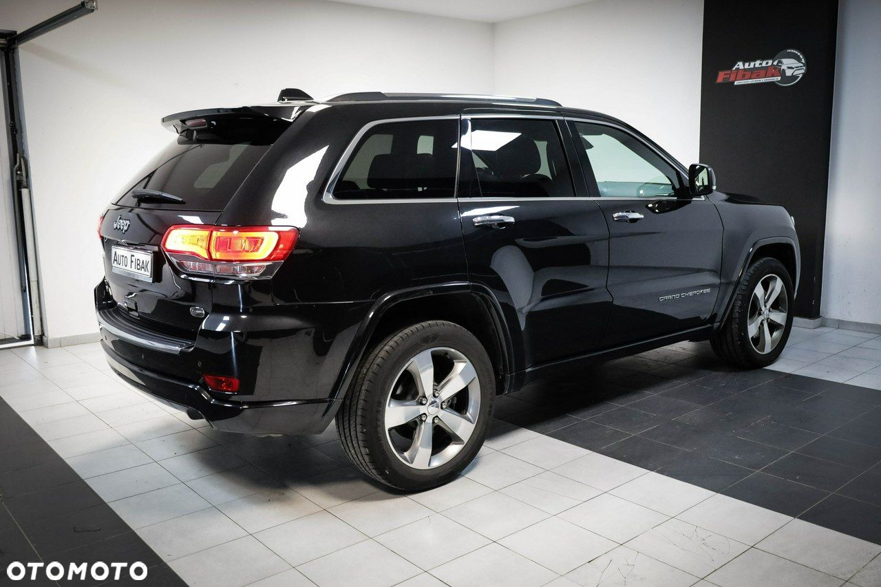 Jeep Grand Cherokee - 9