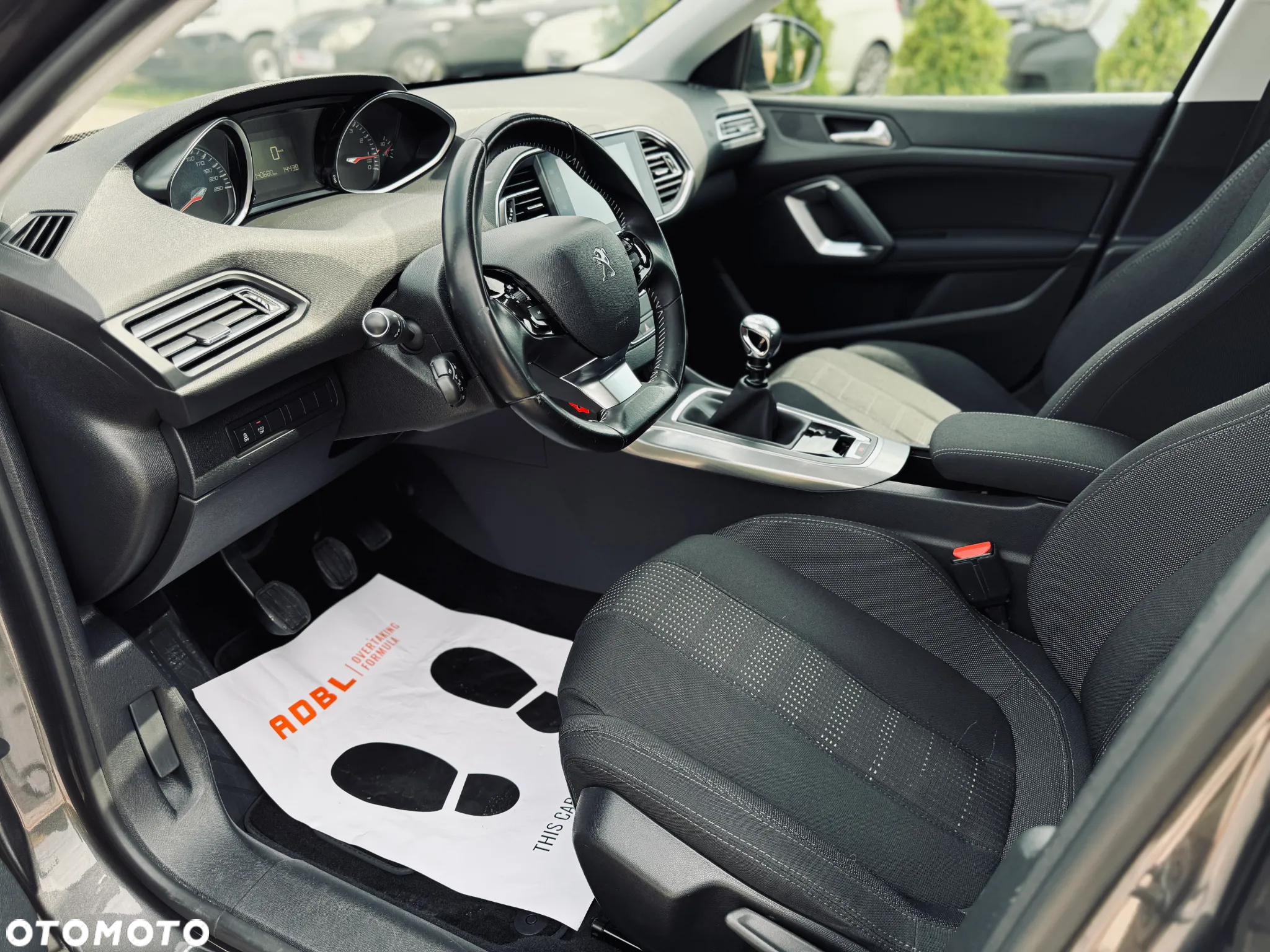 Peugeot 308 PureTech 130 Allure - 14