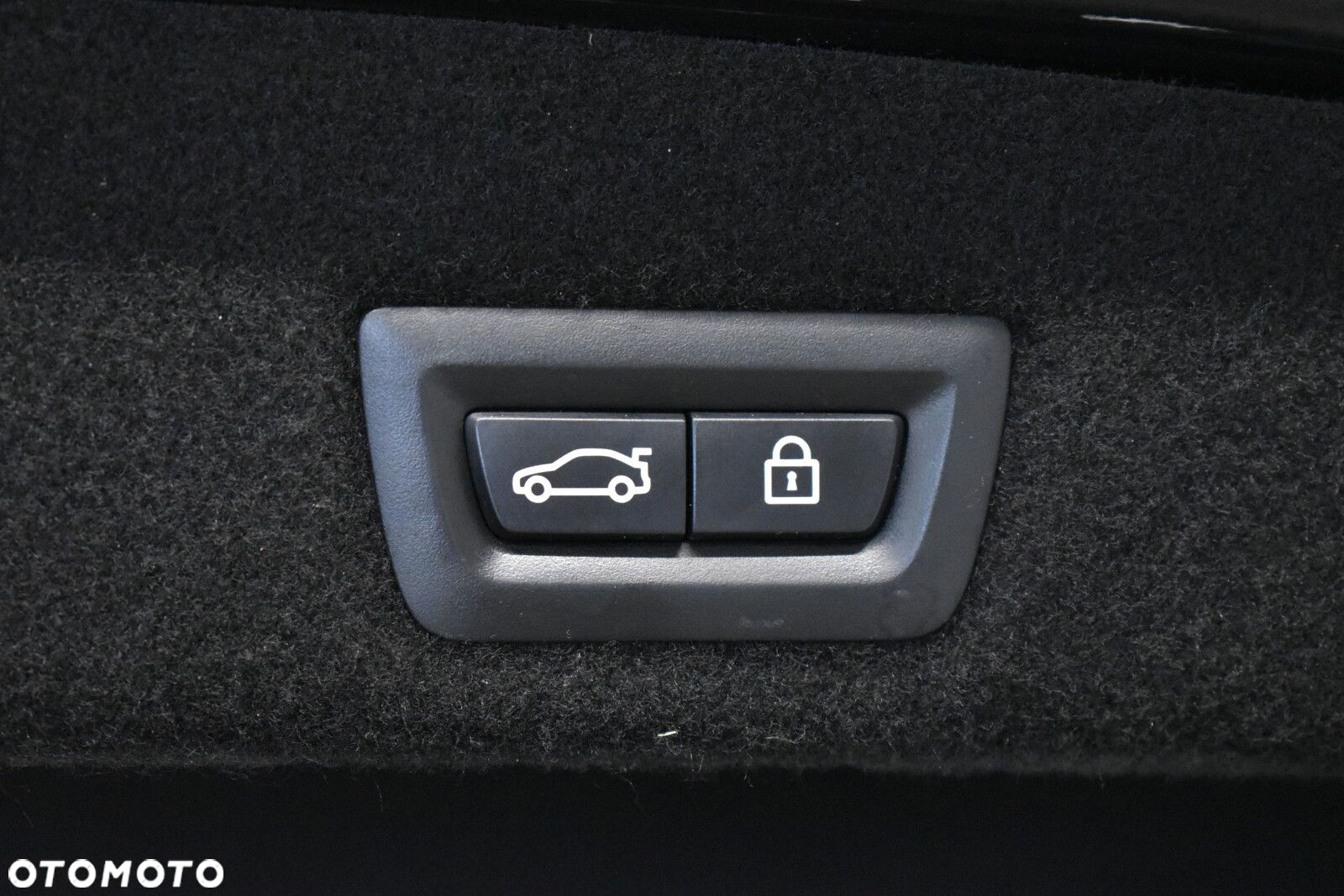 BMW Seria 7 - 24