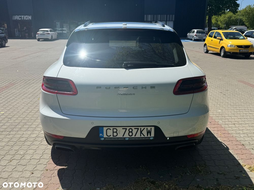 Porsche Macan Standard - 3