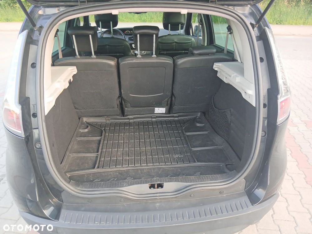 Renault Scenic 1.6 dCi Energy Bose Edition - 37