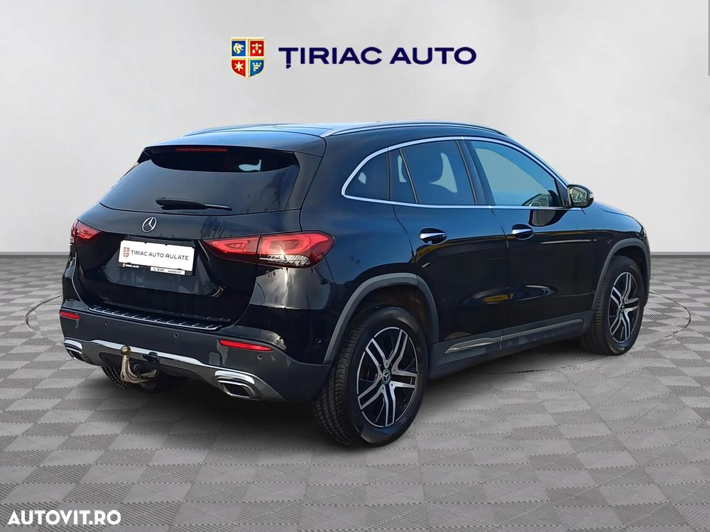 Mercedes-Benz GLA - 5