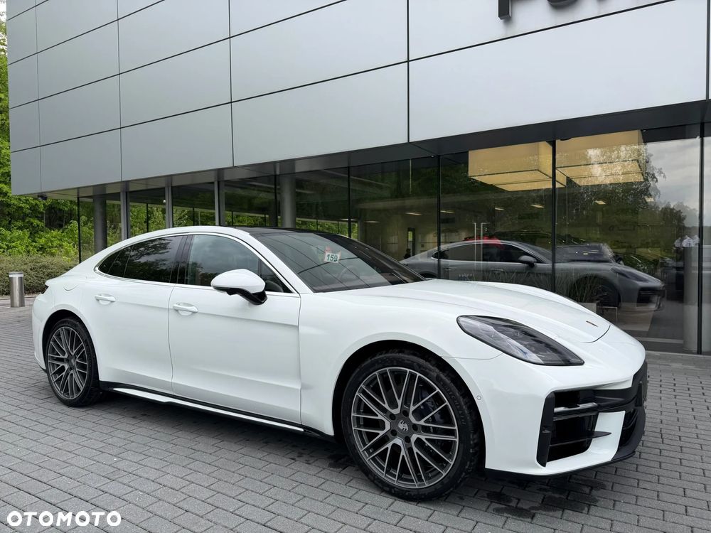 Porsche Panamera 4 - 9