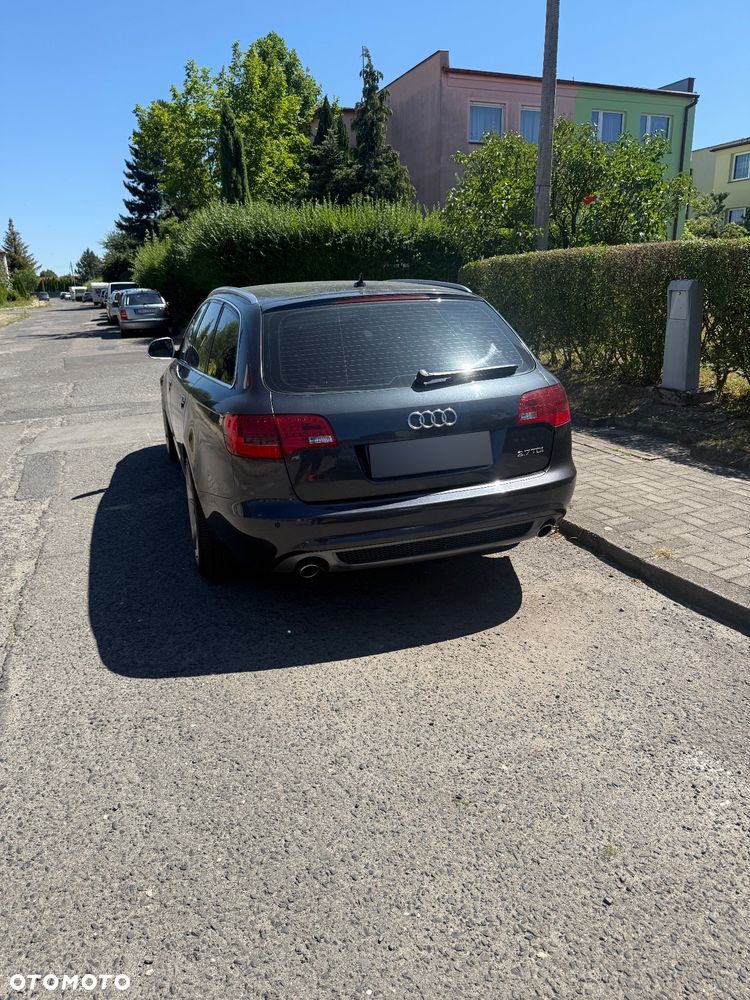 Audi A6 - 6
