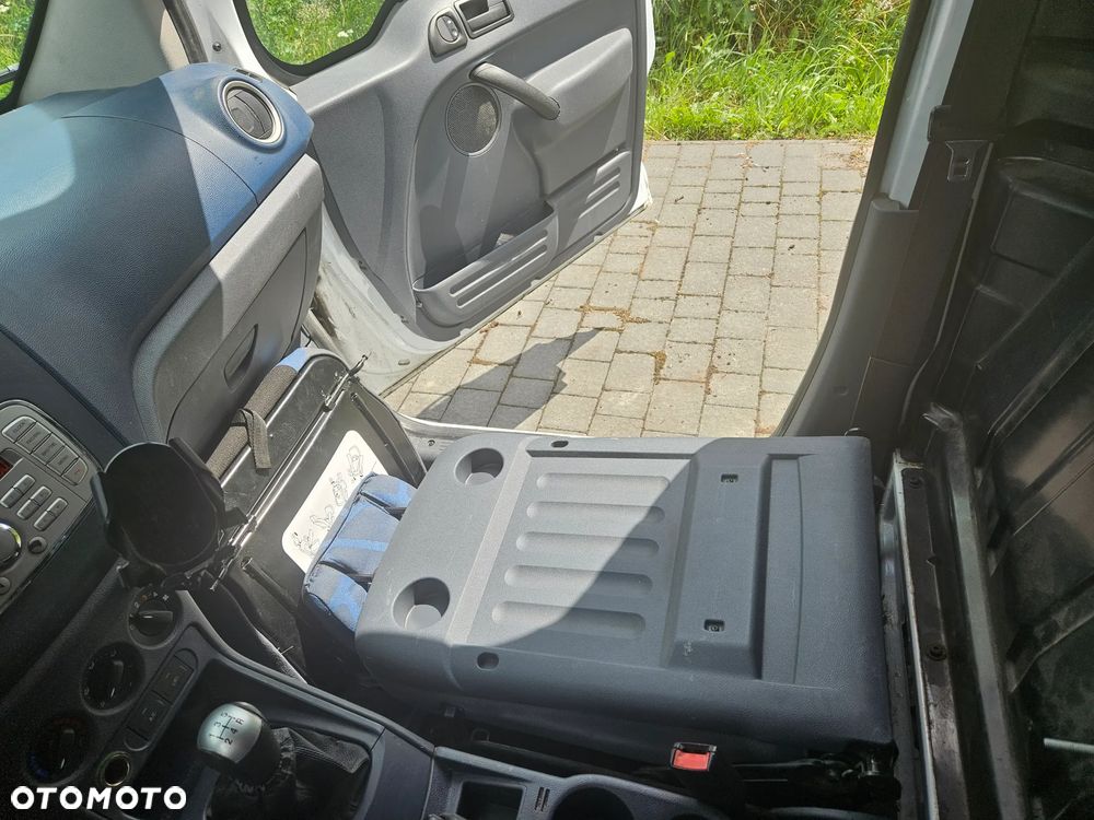 Ford TRANSIT CONNECT - 14