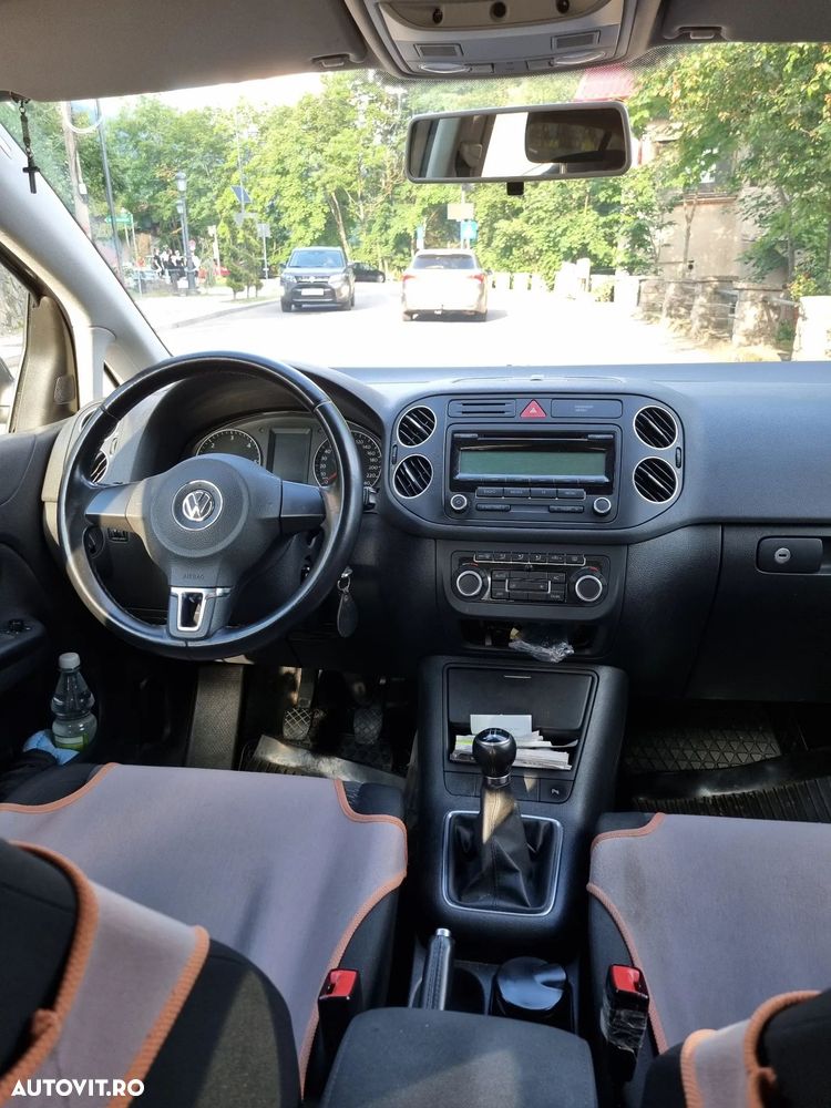 Volkswagen Golf Plus 1.6 TDI DPF Comfortline - 3