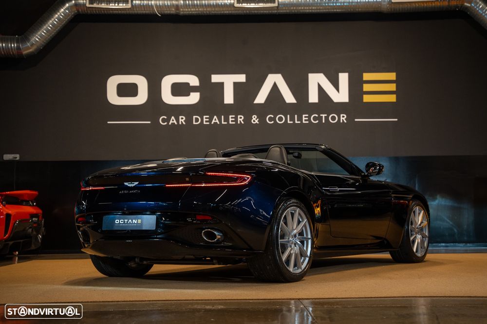 Aston Martin DB11 Volante V8 Auto - 5