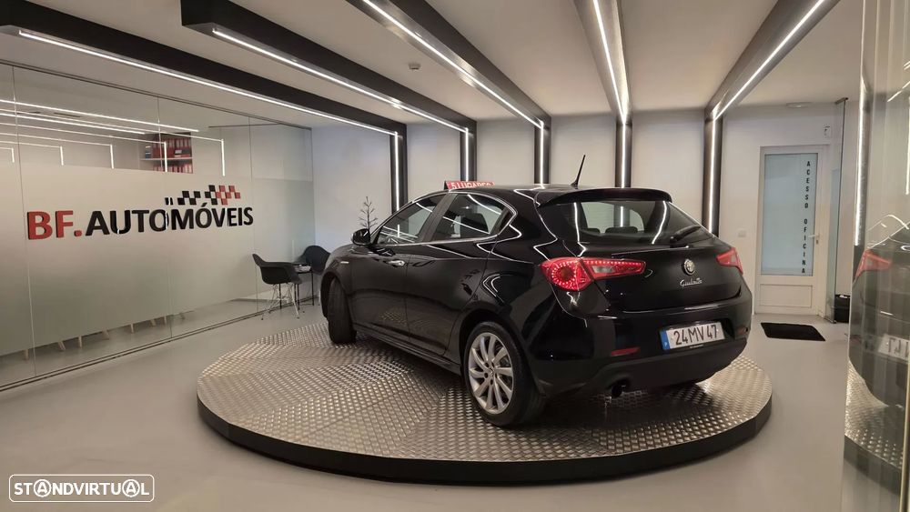 Alfa Romeo Giulietta 1.6 JTDm Progression - 3