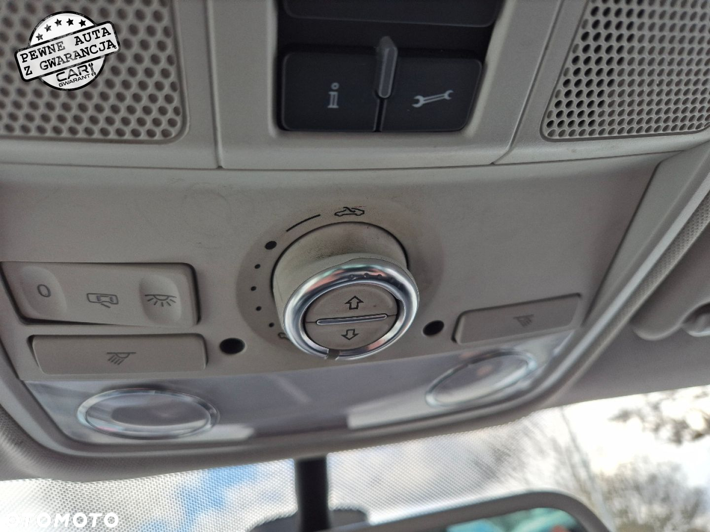 Volkswagen Tiguan - 34