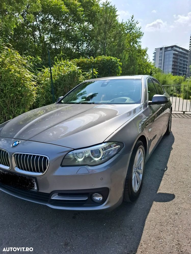 BMW Seria 5 525d xDrive Aut. Luxury Line - 4