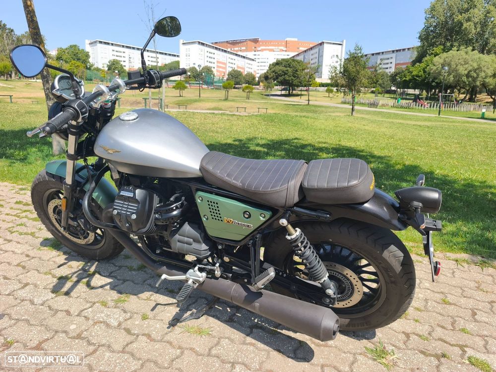 Moto Guzzi V9 Bobber - 5