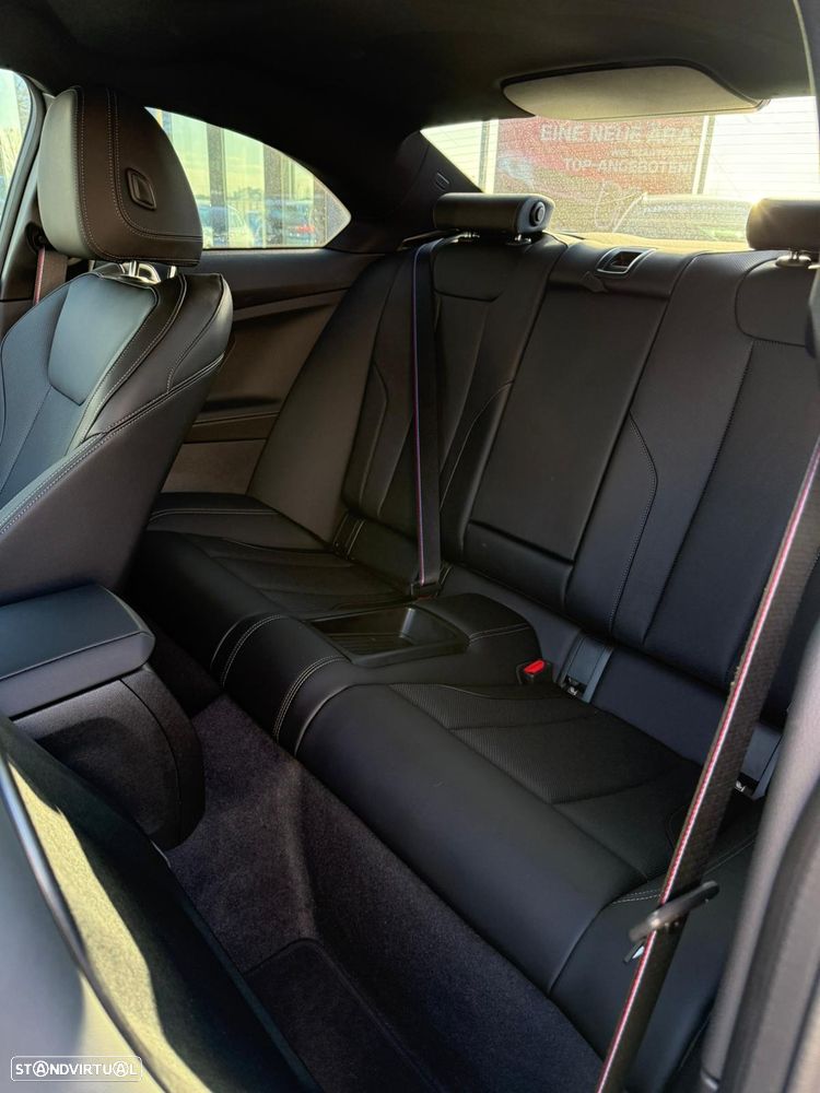 BMW M240i xDrive Auto - 2