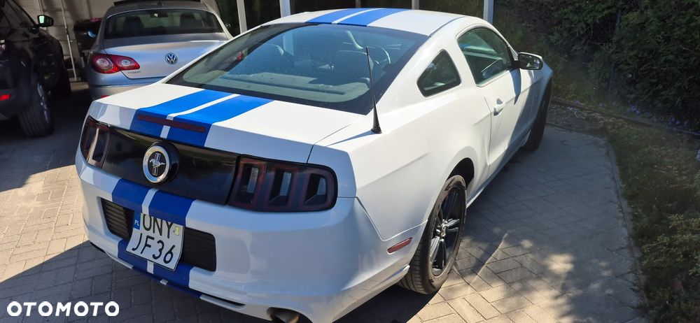 Ford Mustang 3.7 V6 - 2