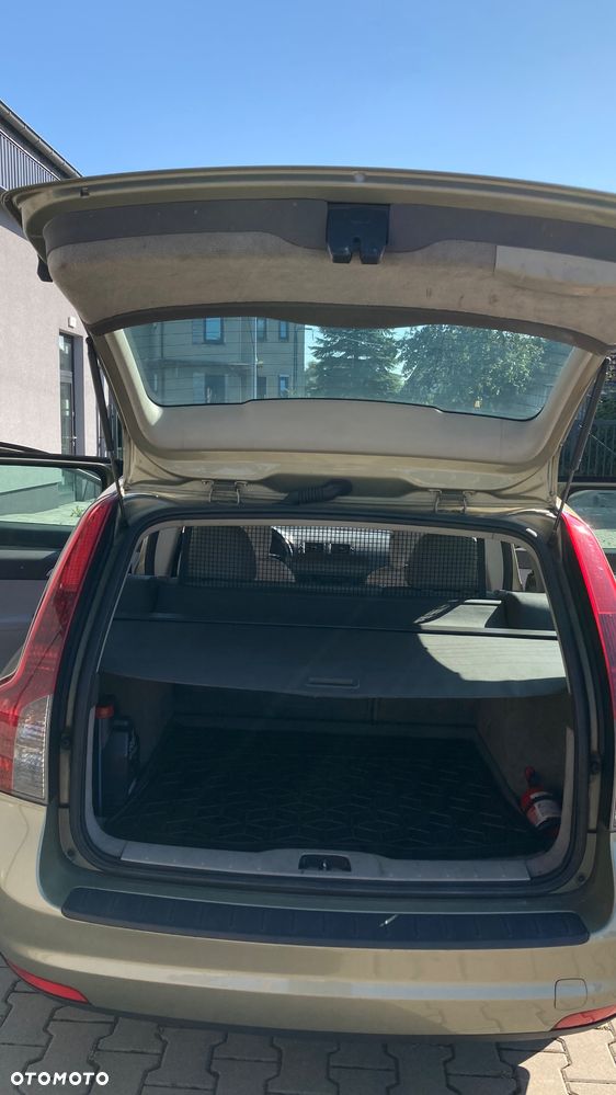 Volvo V50 1.6D - 8