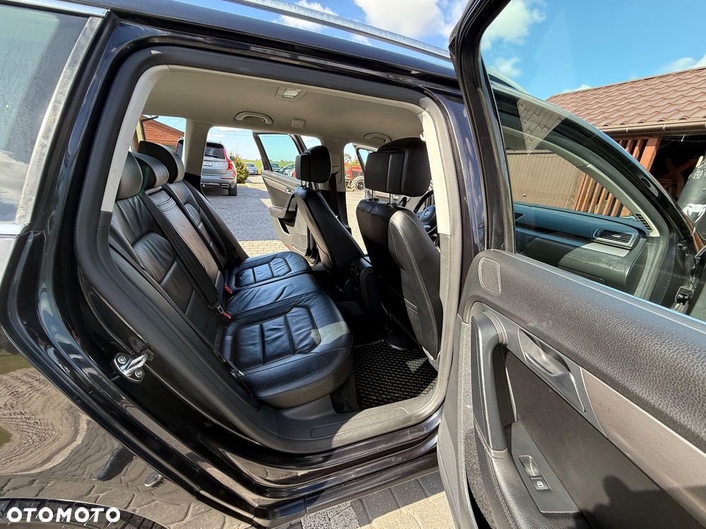 Volkswagen Passat 2.0 TDI DPF Sportline DSG - 14