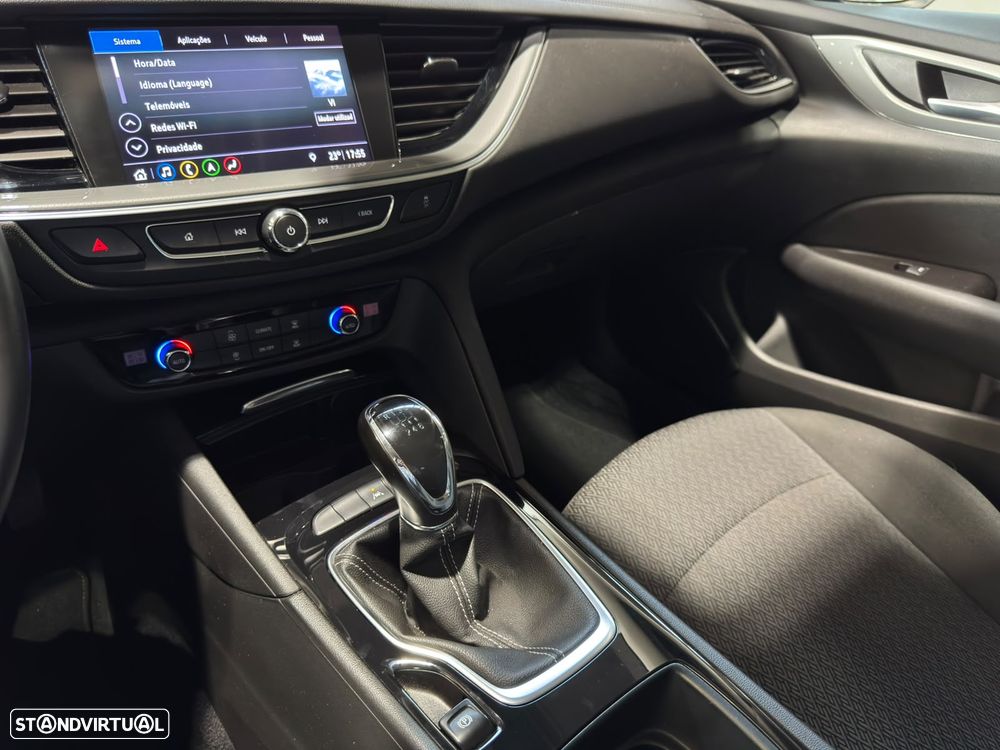 Opel Insignia Grand Sport 1.6 CDTi Business Edition — fotografia 28