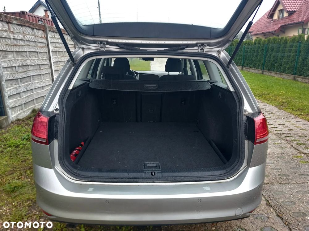 Volkswagen Golf 1.2 TSI BMT Comfortline - 27