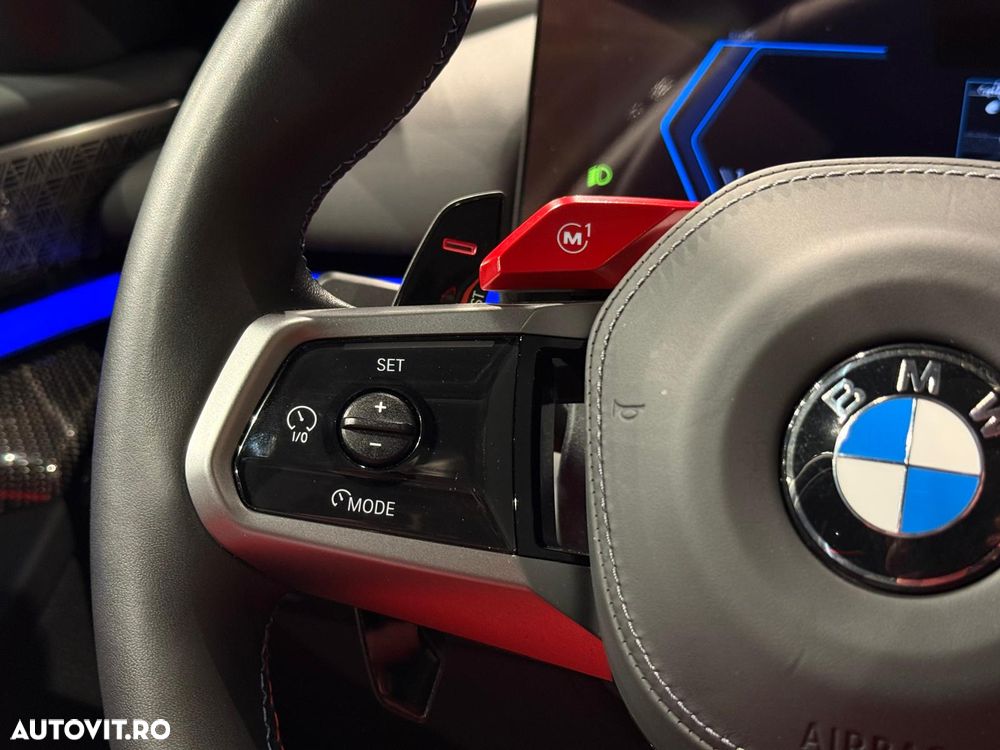 BMW M5 xDrive AT PHEV - 31