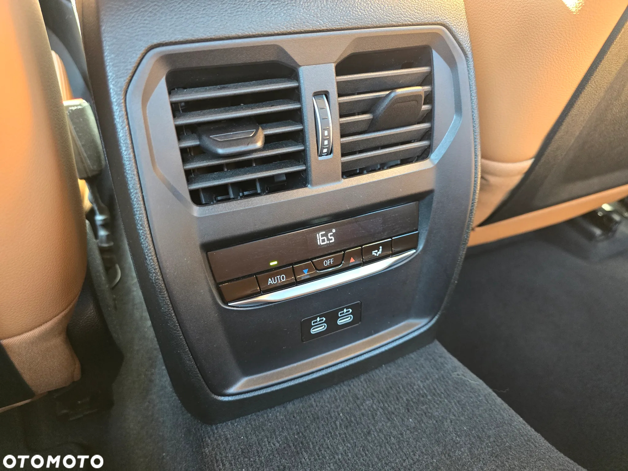 BMW Seria 3 318i M Sport - 10