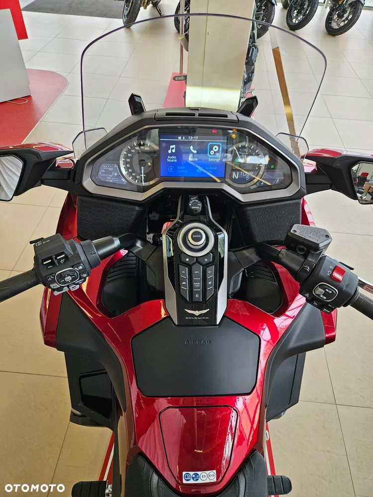 Honda GL - 11