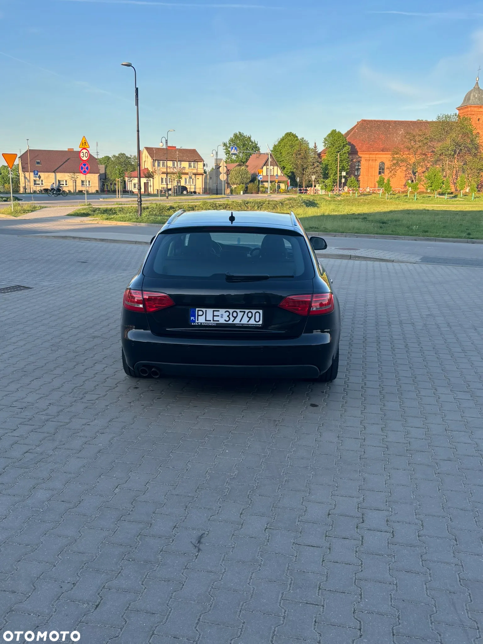 Audi A4 2.0 TDI - 10
