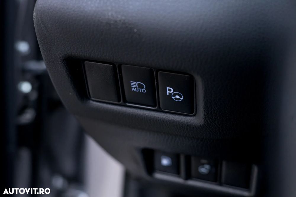 Toyota C-HR 2.0 HSD 184 CP 4x2 CVT Classy - 19