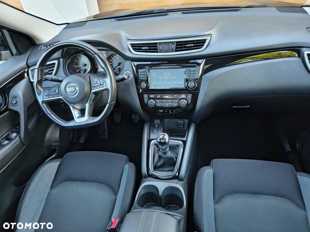 Nissan Qashqai 1.3 DIG-T N-Connecta - 11