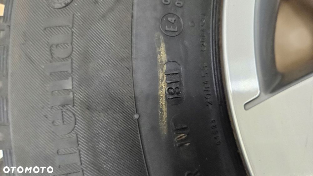 felga aluminiowa 7jx16 et33 opona 235/85r16c land rover defender 2011 rok - 9