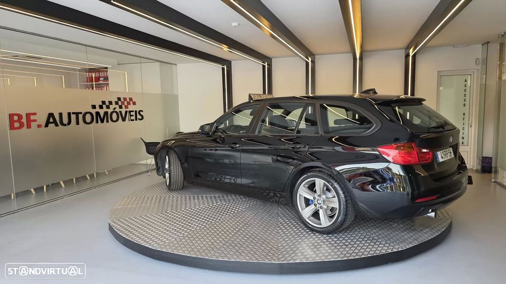 BMW 318 d Touring Aut. Sport Line - 15